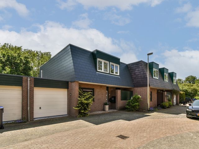 Fluitekruidzoom 26, Leiderdorp
