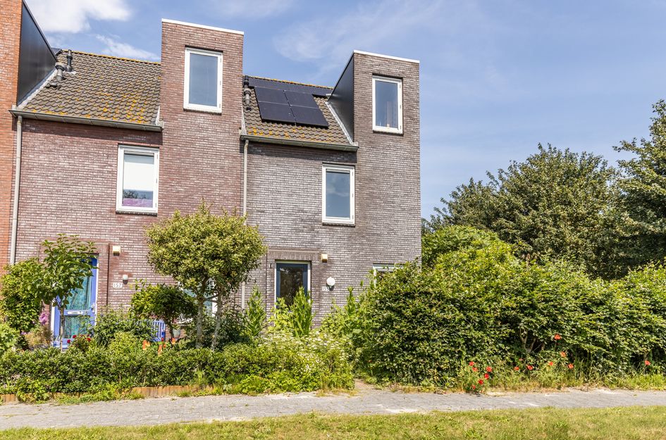 Uitwierderweg 155