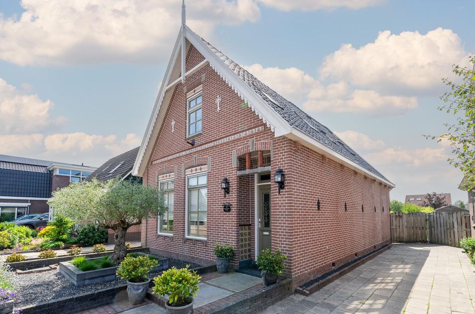 Hoofdstraat 82