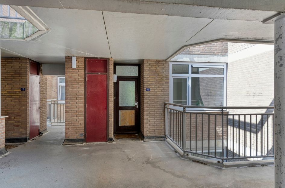 Steendijk 19