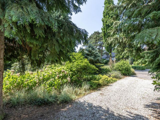 Kuluutsheuvel 12, Overloon
