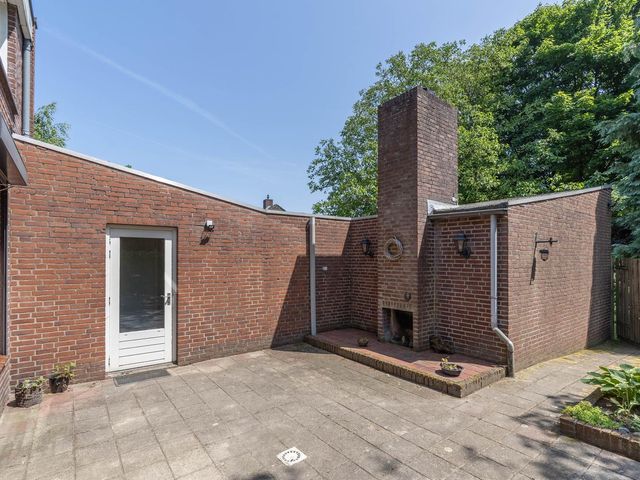 Kuluutsheuvel 12, Overloon