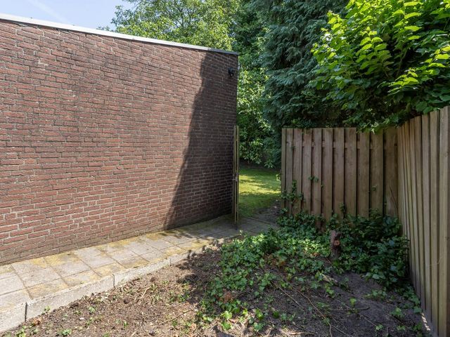 Kuluutsheuvel 12, Overloon