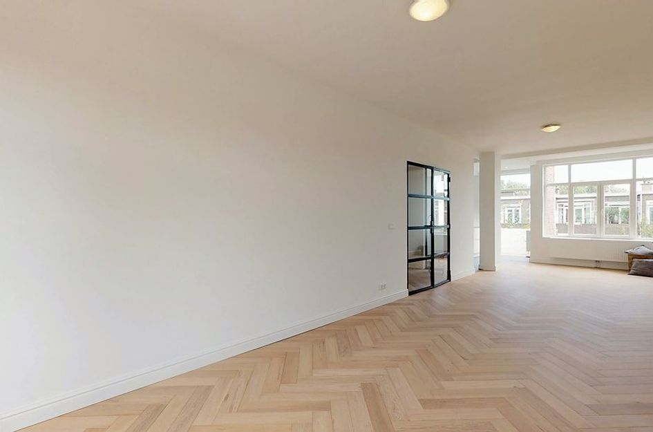 Stuyvesantstraat 277