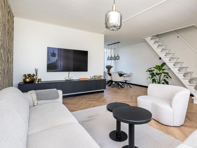 Rottenburgseweg 128, Middelharnis