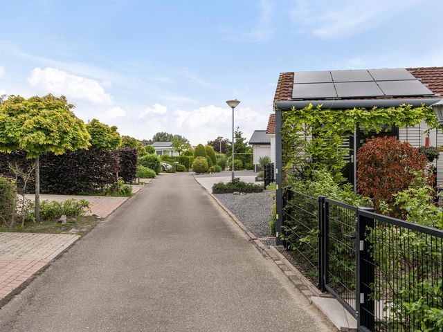 Nieuwlandseweg 98, Sint-Annaland