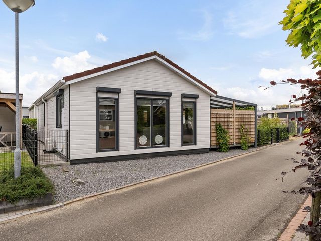 Nieuwlandseweg 98, Sint-Annaland