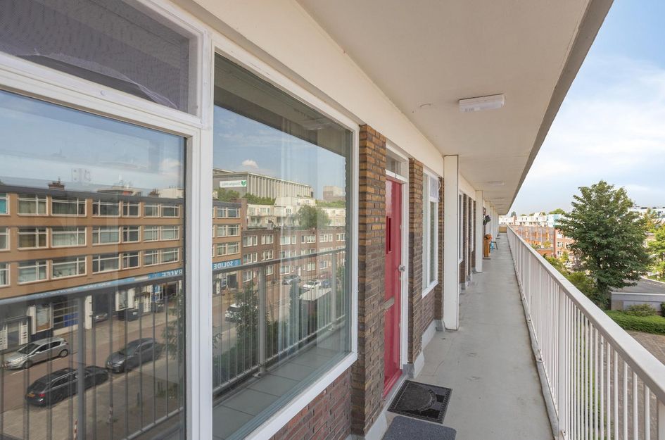 Zwartewaalstraat 37