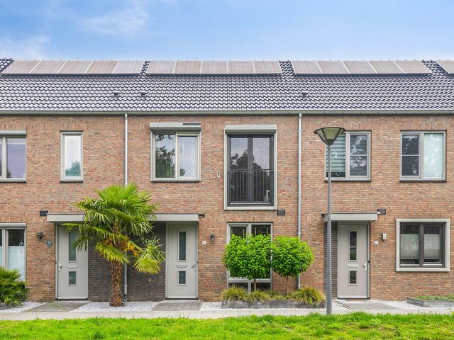 Julie Postelsingel 81, Boxmeer