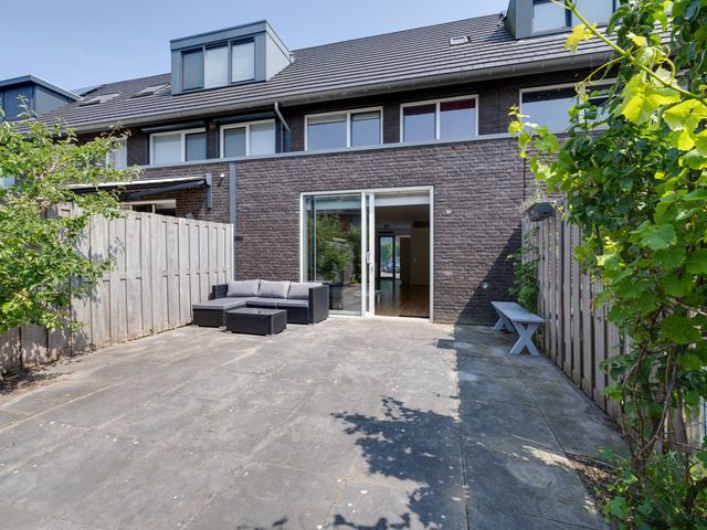 Korenbloemlaan 8, Amstelveen