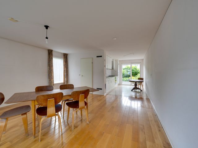 Veranda 74, Hoorn