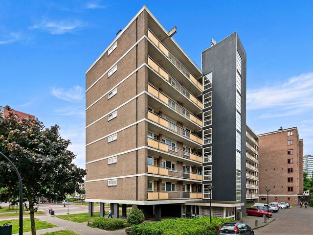 Willem Landreplein 67, Schiedam