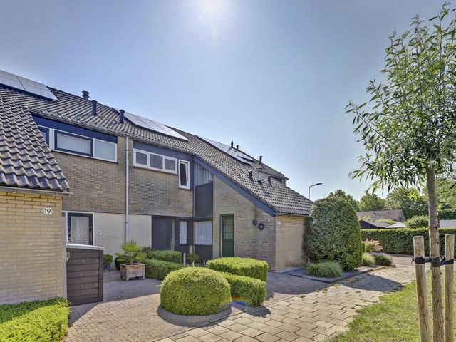 Wilgestraat 21, 's-Gravenpolder