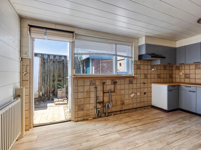 Stoofstraat 1, Zevenbergen