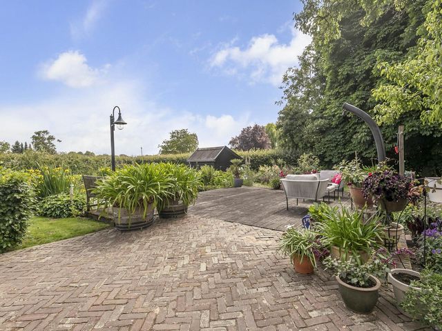 Selleland 3, Huissen
