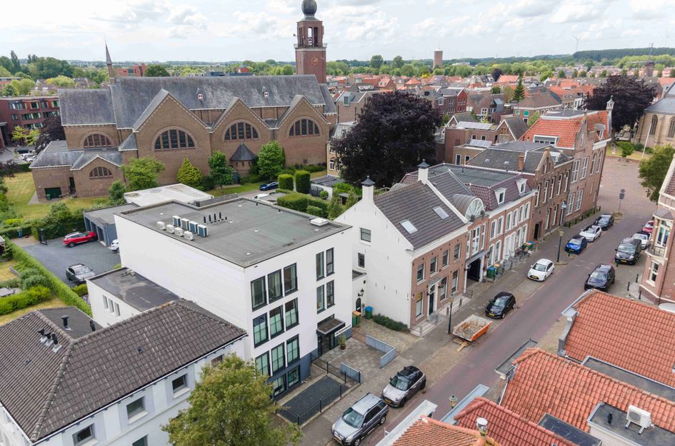 Stationsstraat 12