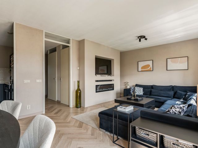 Avenue Carré 33, Barendrecht