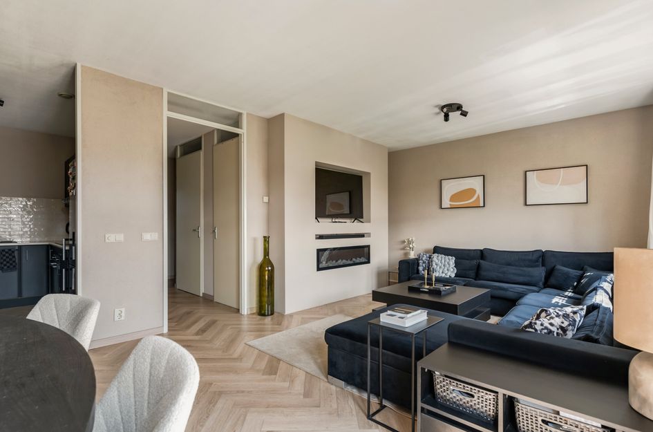 Avenue Carré 33