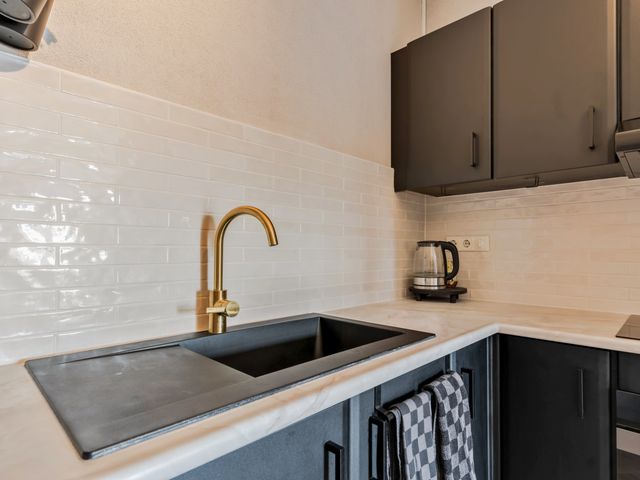 Avenue Carré 33, Barendrecht