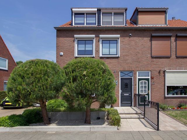 Trompstraat 16, Bunschoten-Spakenburg