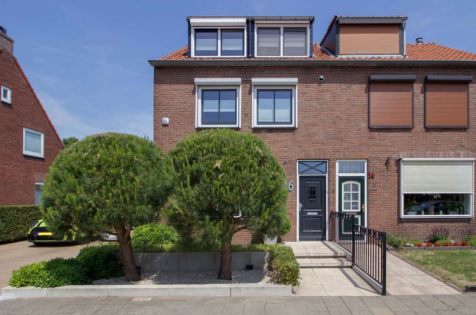 Trompstraat 16