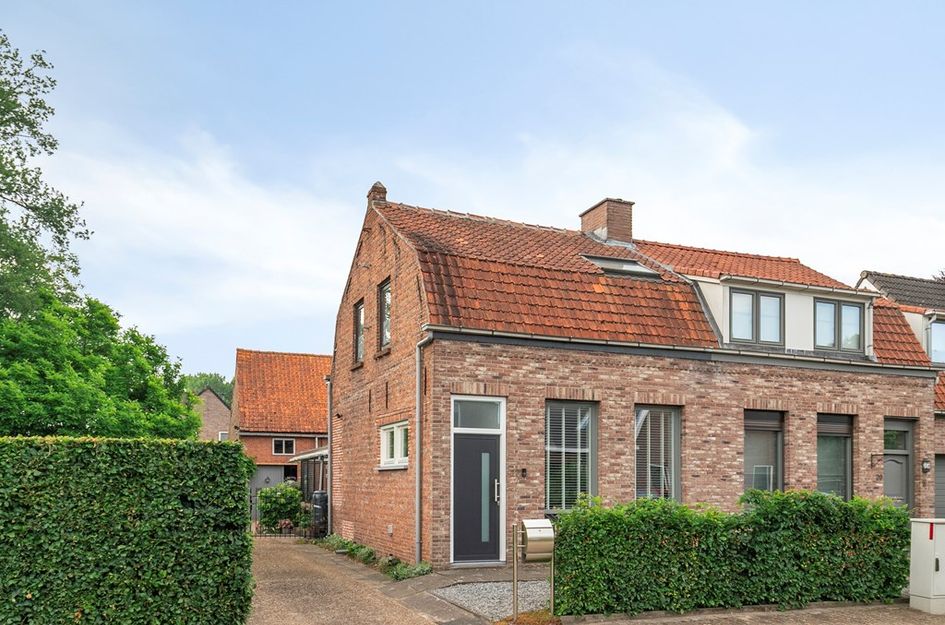 Vlasstraat 27