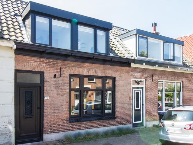 Zeestraat 32, 's-Gravenzande