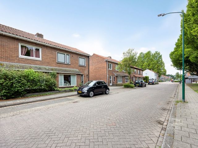 Dr S de Bruïnestr 31, Veenendaal