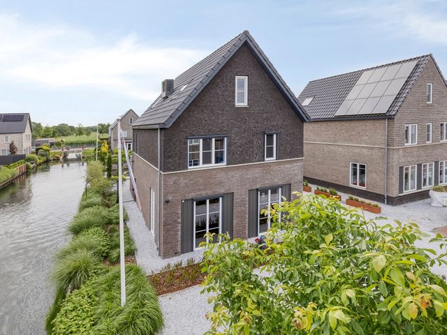 Turfsteker 6, Veenendaal