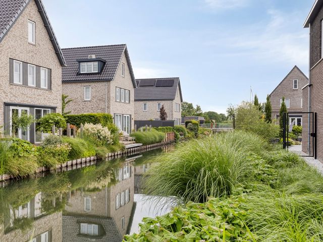 Turfsteker 6, Veenendaal