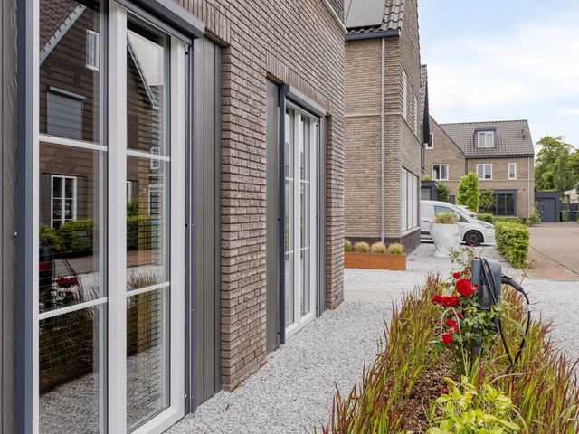 Turfsteker 6, Veenendaal