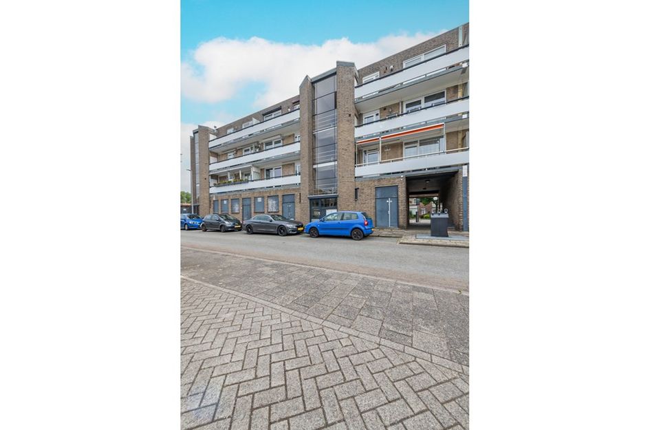 Mgr. Feronstraat 46