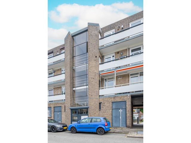 Mgr. Feronstraat 46, Heerlen