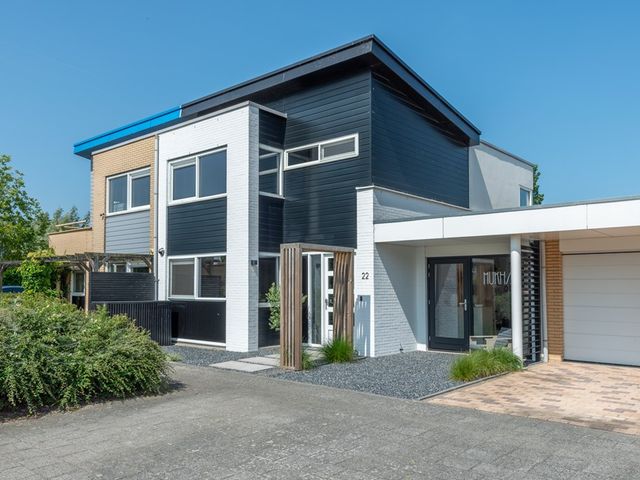 Workumstraat 22, Lelystad