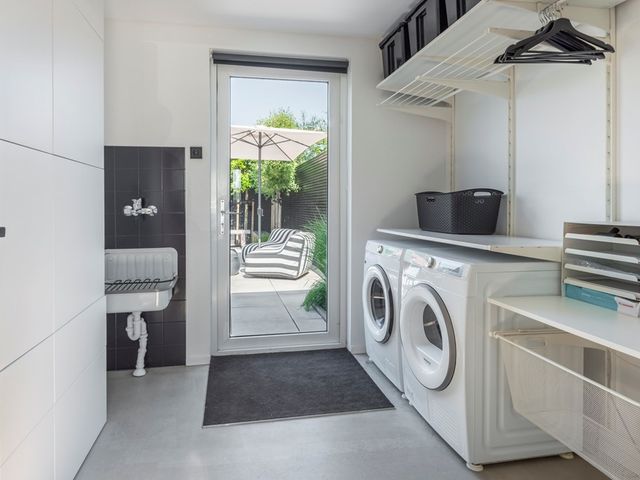 Workumstraat 22, Lelystad