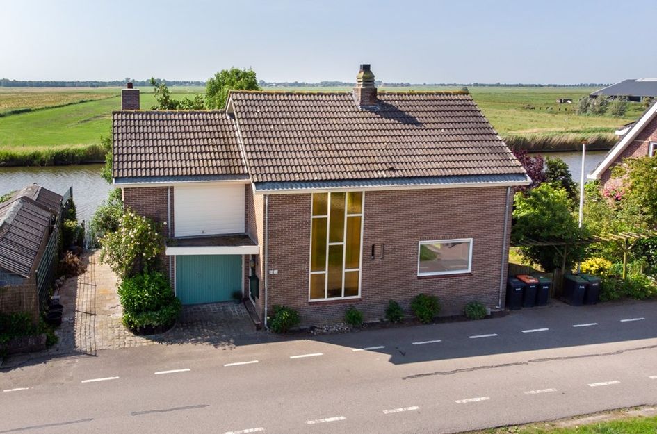 Dorpsweg 54