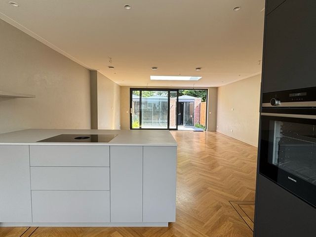 Sint Urbanusstraat 32, Amstelveen