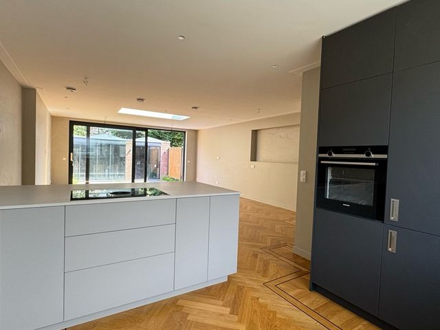 Sint Urbanusstraat 32, Amstelveen