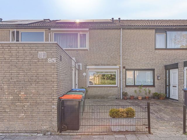 Desmijndijk 95, Roosendaal