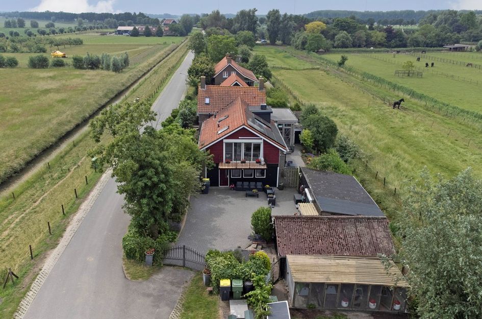Kruisdijk 2
