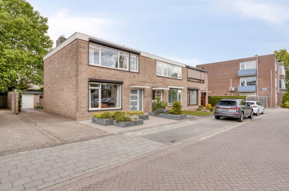 Rudolf Van Baarlestraat 18