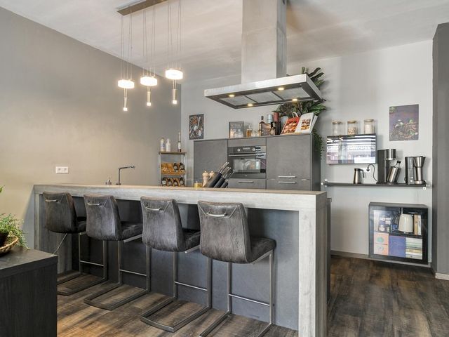 Oost Achterweg 15, Oude-Tonge