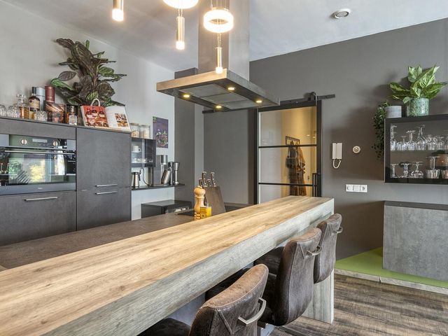 Oost Achterweg 15, Oude-Tonge