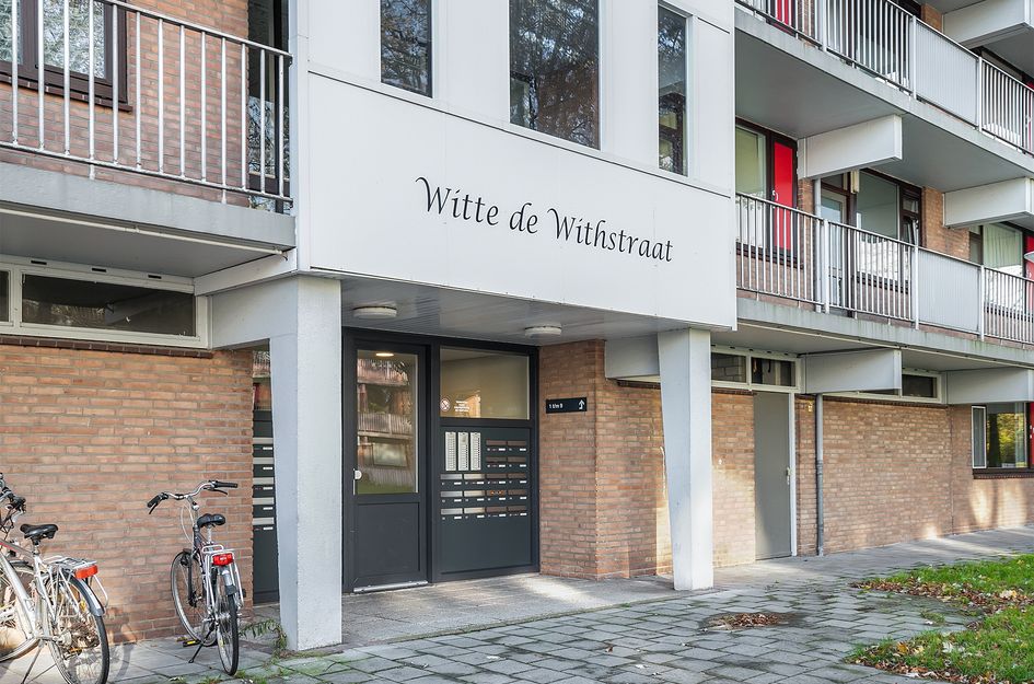 Witte de Withstraat 81