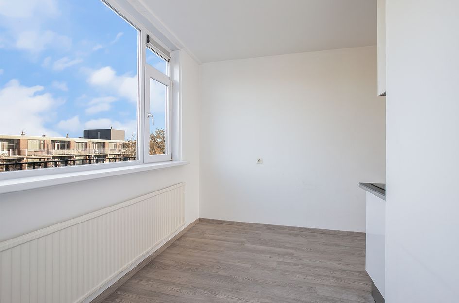 Witte de Withstraat 81