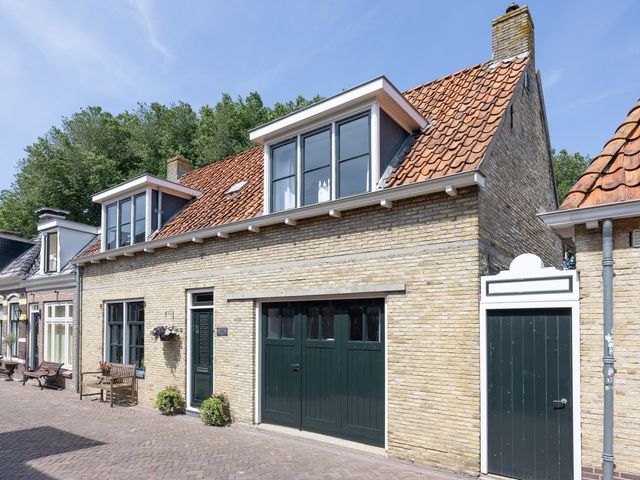 Dubbelstraat 193, Sloten