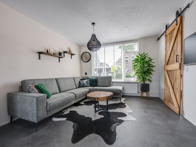 Wouwerbroek 76, Rijen