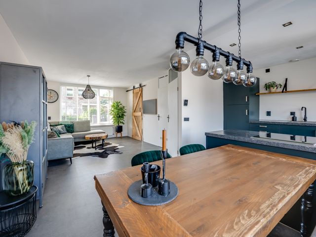 Wouwerbroek 76, Rijen