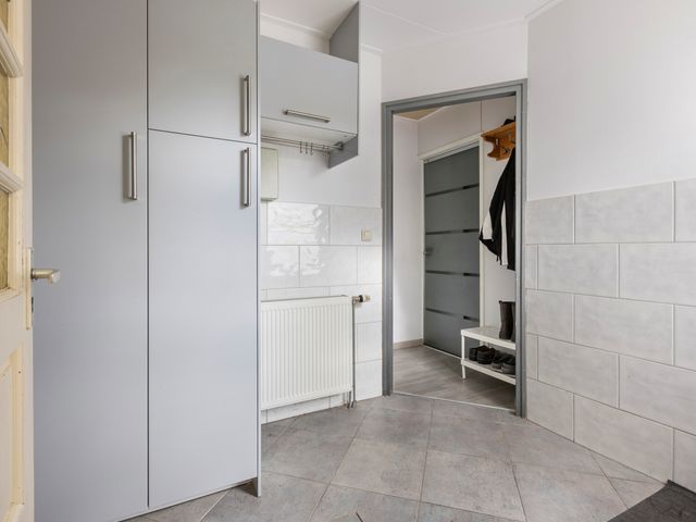 Weegbree 22, Grootegast