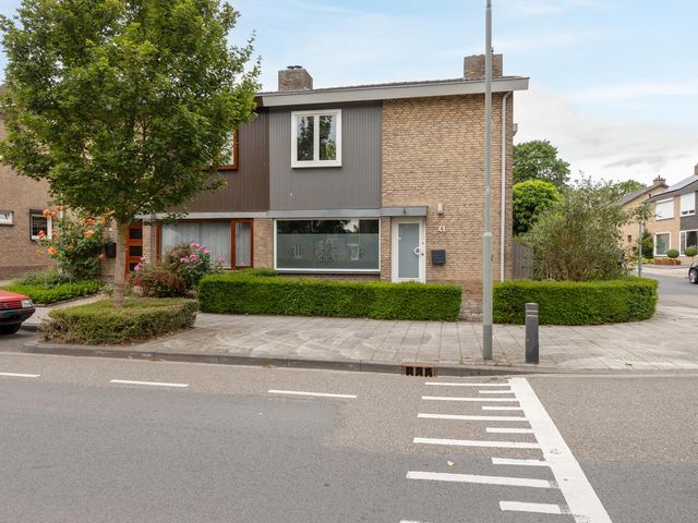 Prinsbisdomstraat 41, Born